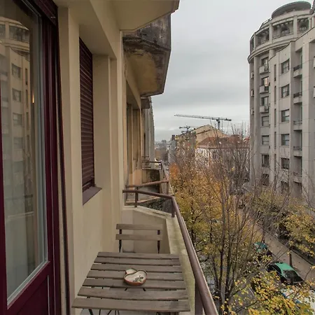 Apartment Pinpoint By Hosts